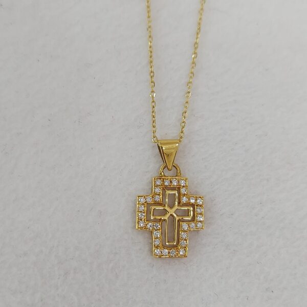 Cross pendant