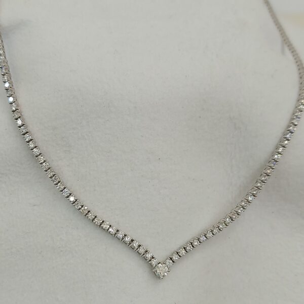 V shape Tennis necklace