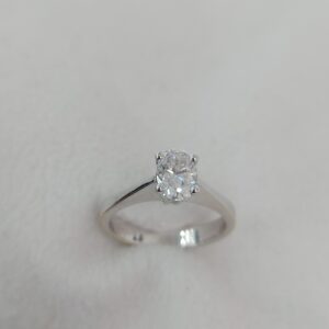 Solitaire ring