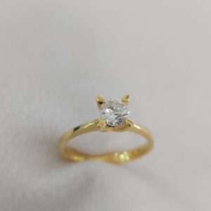 Solitaire ring