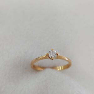 Solitaire ring