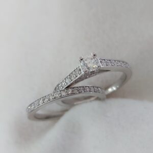 Twin rings