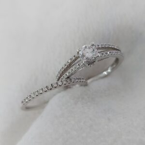 Twin rings