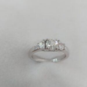 Solitaire ring