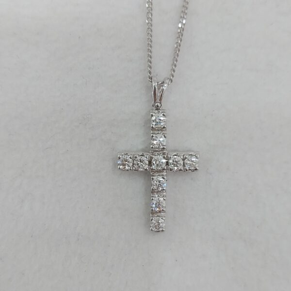 Cross pendant