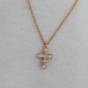 Cross pendant
